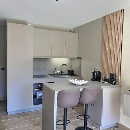 Le P'tit Cocon: / Terrasse / Parking Apartment Cavalaire-sur-Mer